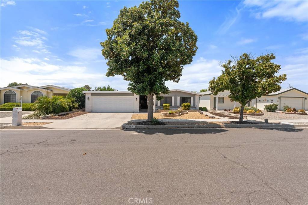 Hemet, CA 92545,1507 Willow Leaf DR