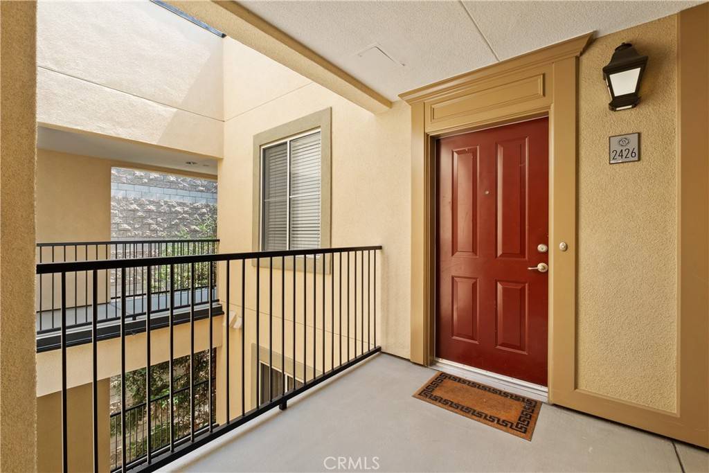 Irvine, CA 92612,2426 Watermarke Pl