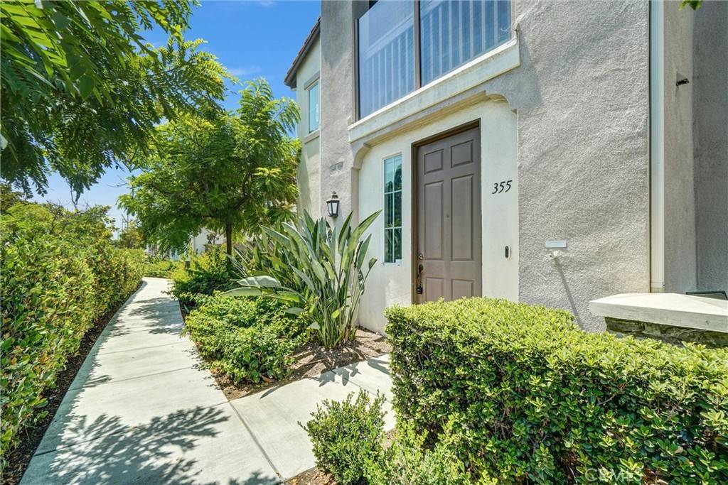 Anaheim, CA 92801,355 N Magnolia AVE