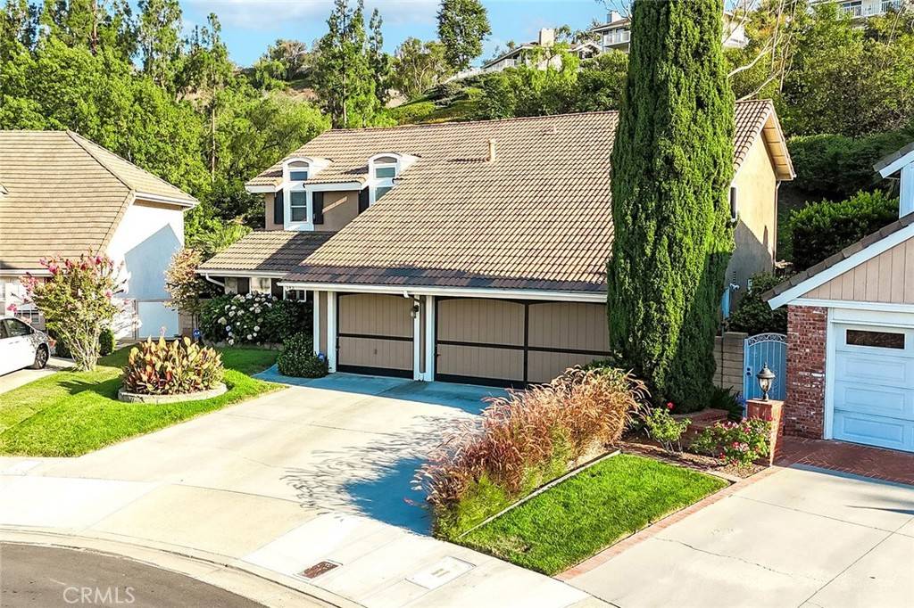 Anaheim Hills, CA 92807,595 S Avenida Faro
