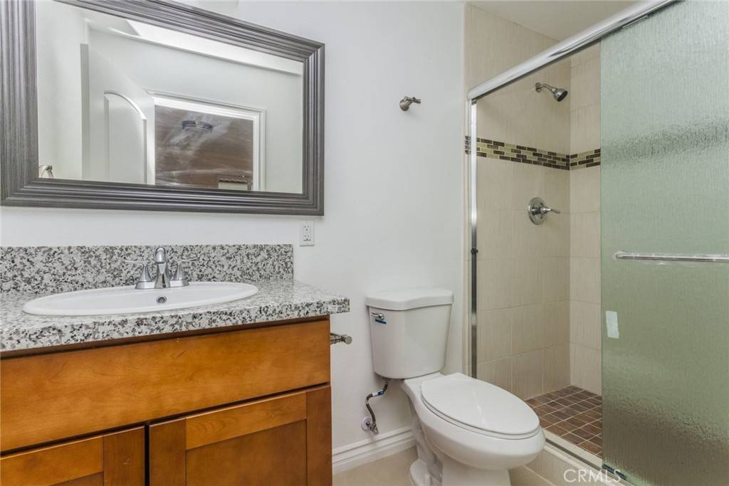 Santa Ana, CA 92703,813 1/2 N Figueroa ST