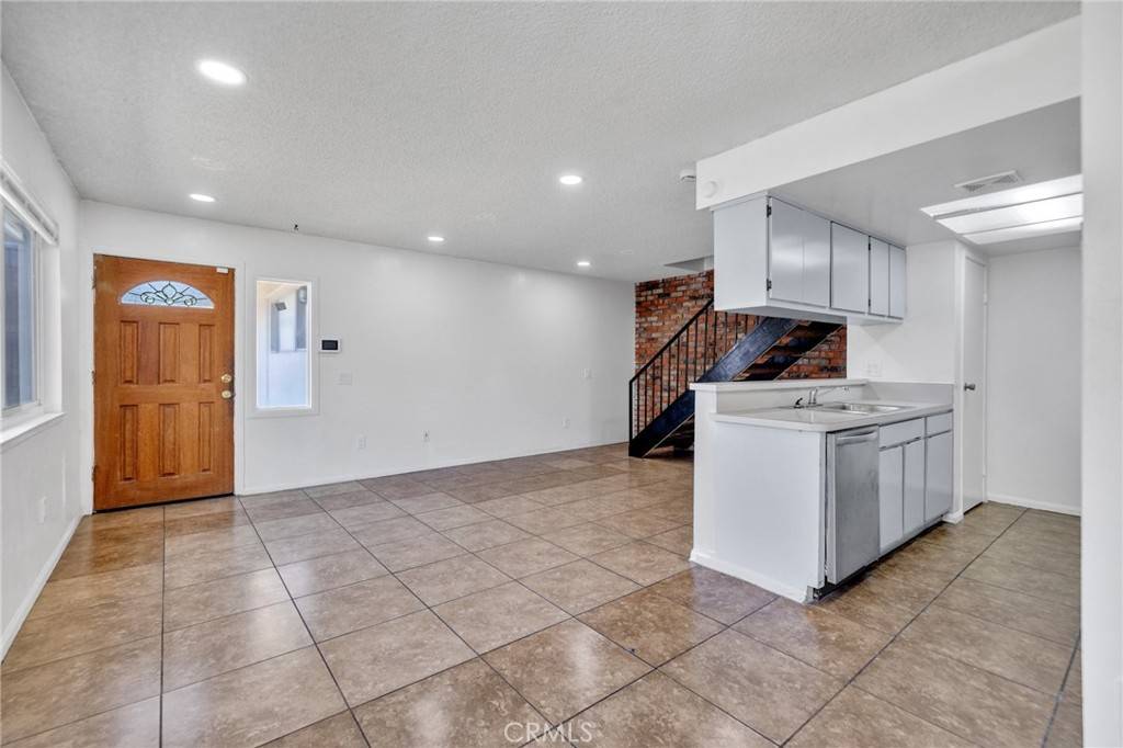 Highland, CA 92346,3545 20th ST