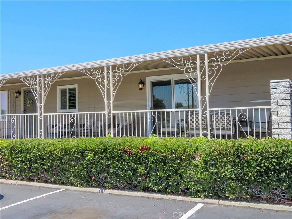 Yorba Linda, CA 92886,3708 Lake Crest DR