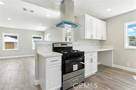 Compton, CA 90221,14424 S Harris AVE