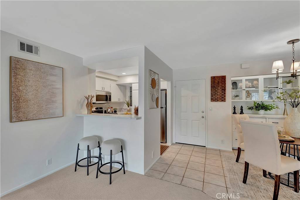 Signal Hill, CA 90755,1903 Temple AVE #202