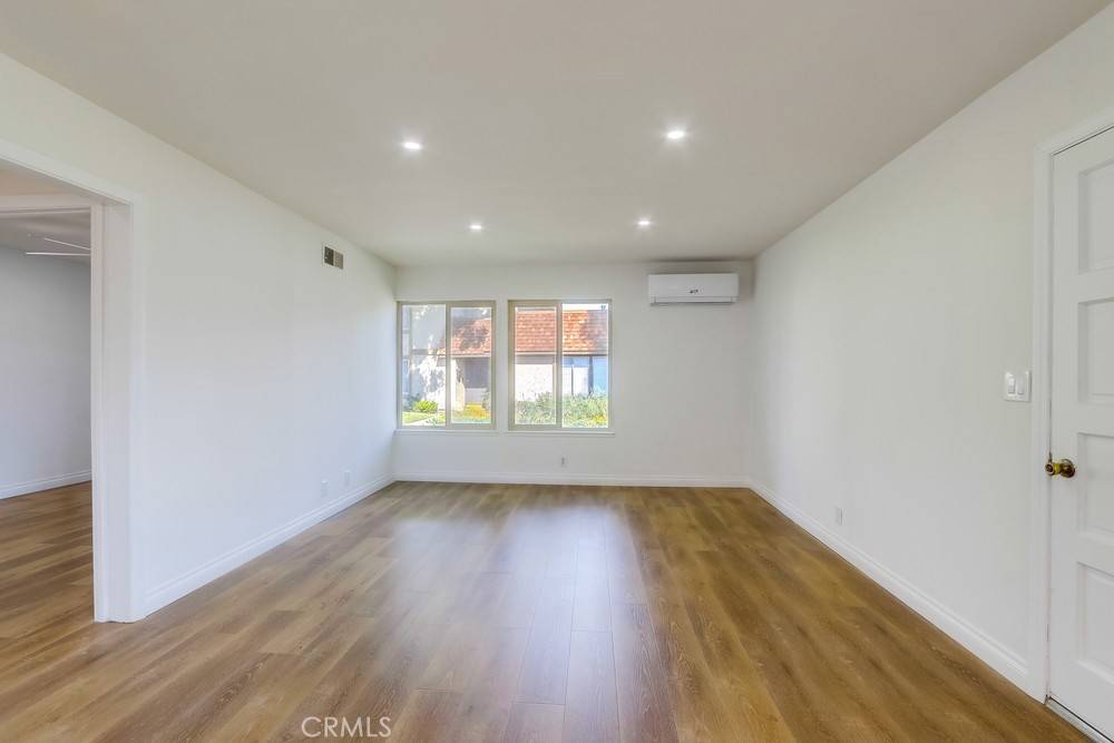 La Palma, CA 90623,8661 Windsor CIR