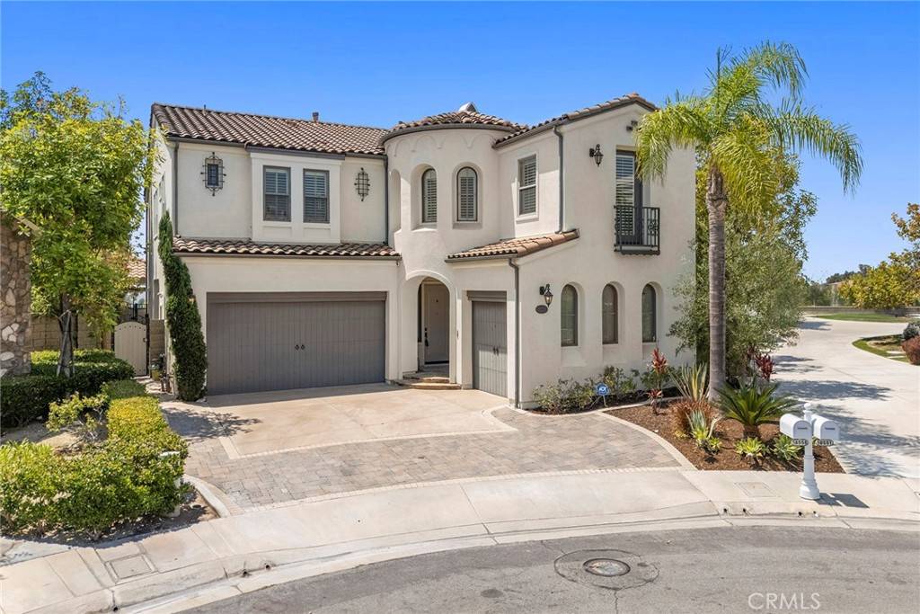 Yorba Linda, CA 92886,18558 Oaklawn LN