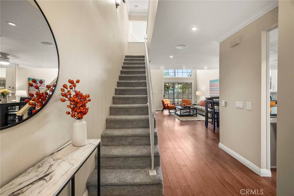 Fullerton, CA 92833,2410 W Orangethorpe AVE #4