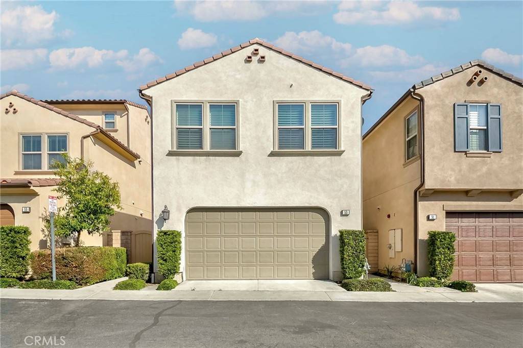 Irvine, CA 92618,53 Scarlet Bloom
