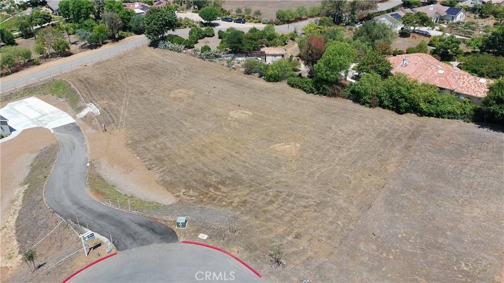 Fallbrook, CA 92028,1916 Gray Rabbit Hollow LN