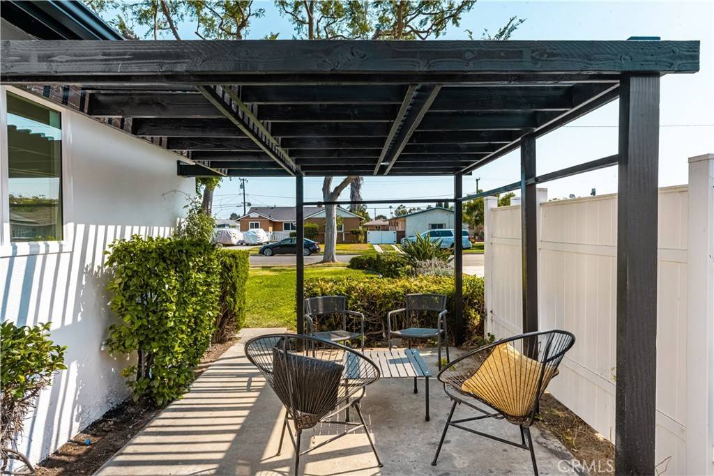 Garden Grove, CA 92840,10111 Dewey DR
