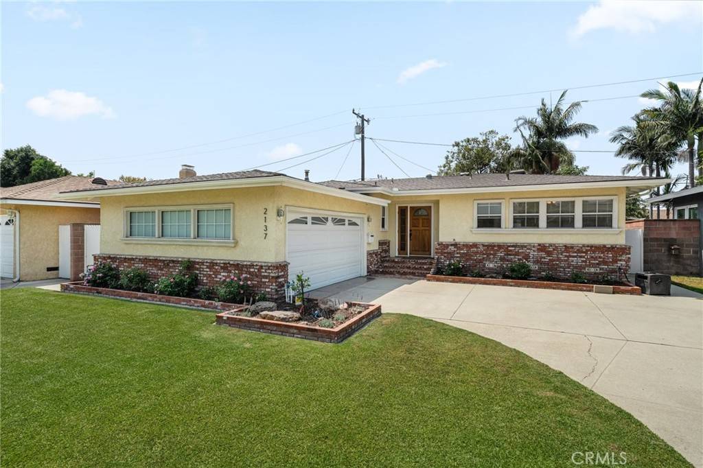 Long Beach, CA 90815,2137 Ostrom AVE