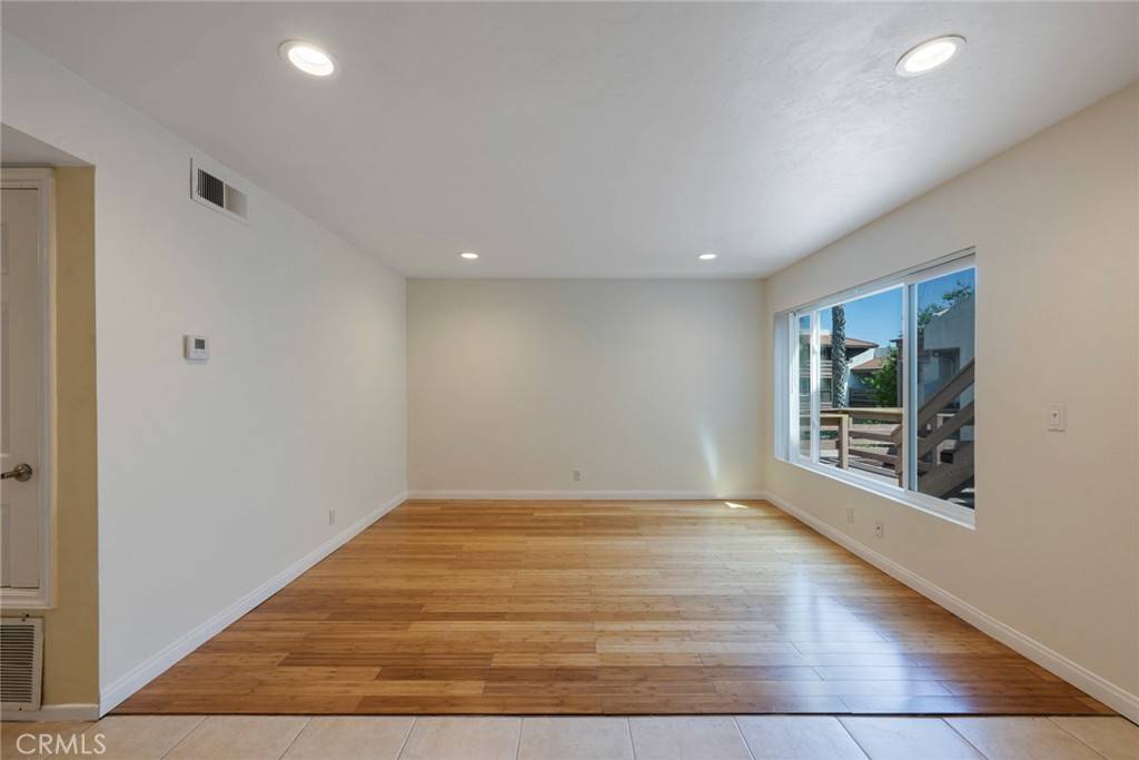 Anaheim, CA 92805,986 S Citron ST #41