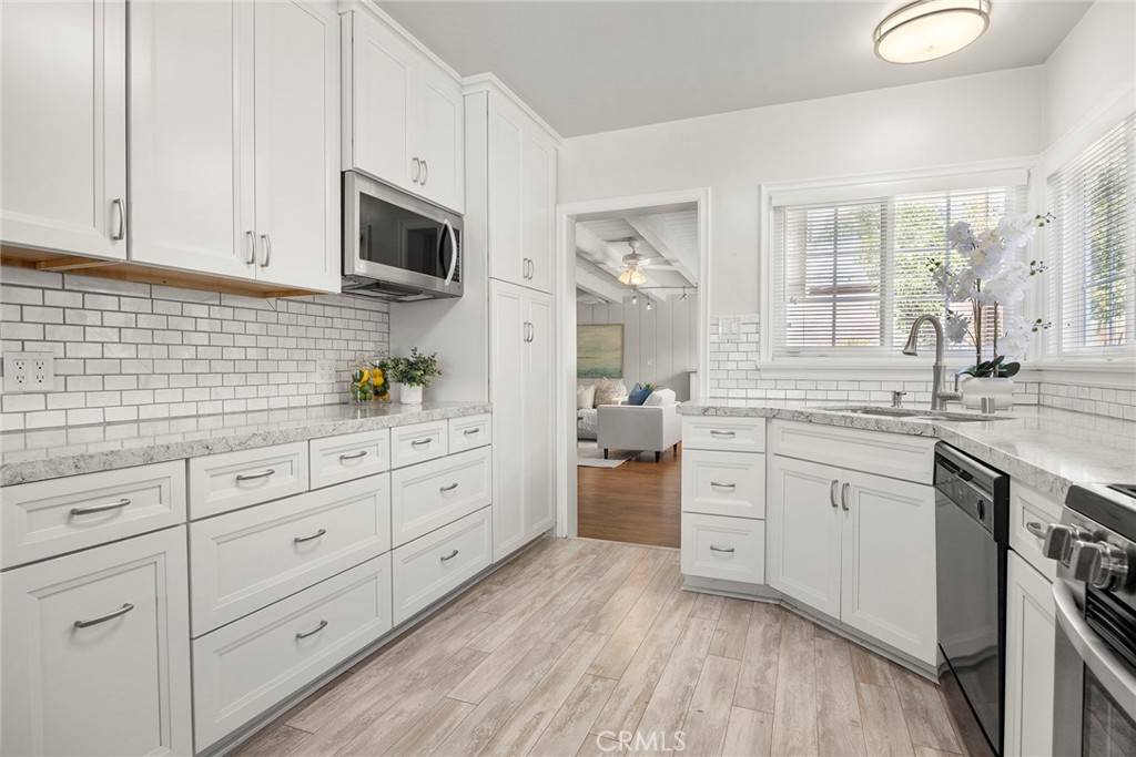 La Mirada, CA 90638,14243 Gagely DR