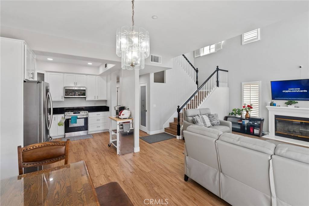 Stanton, CA 90680,10860 Jasmine LN