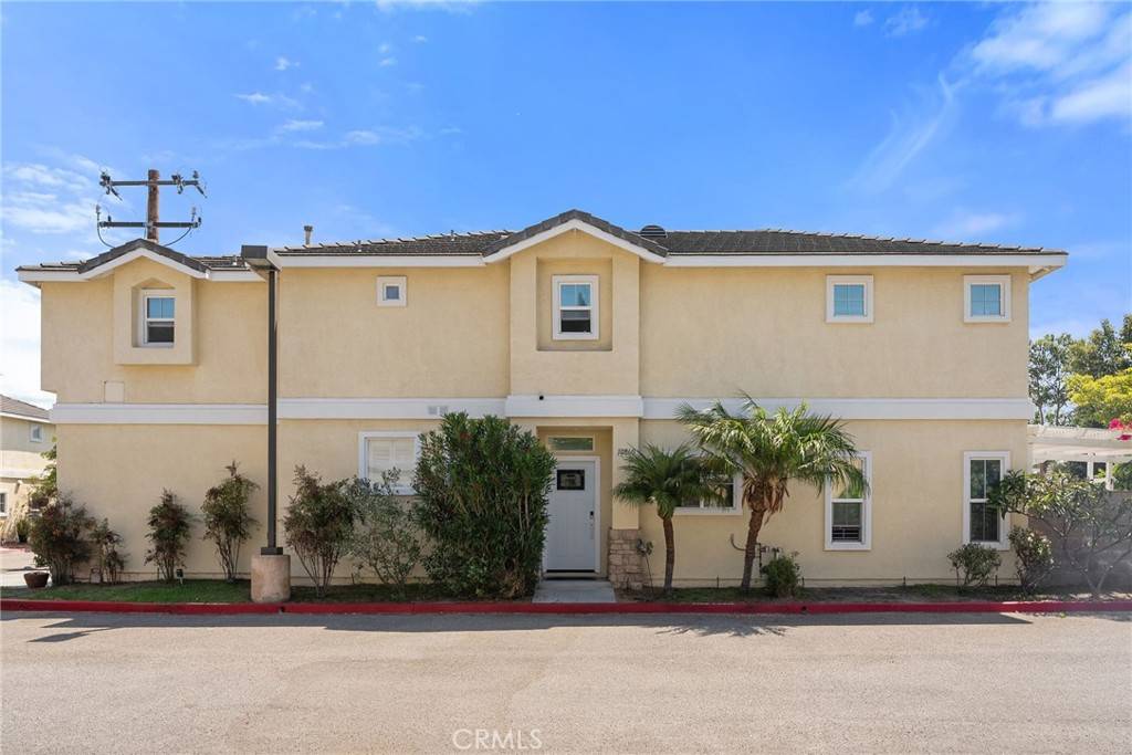 Stanton, CA 90680,10860 Jasmine LN