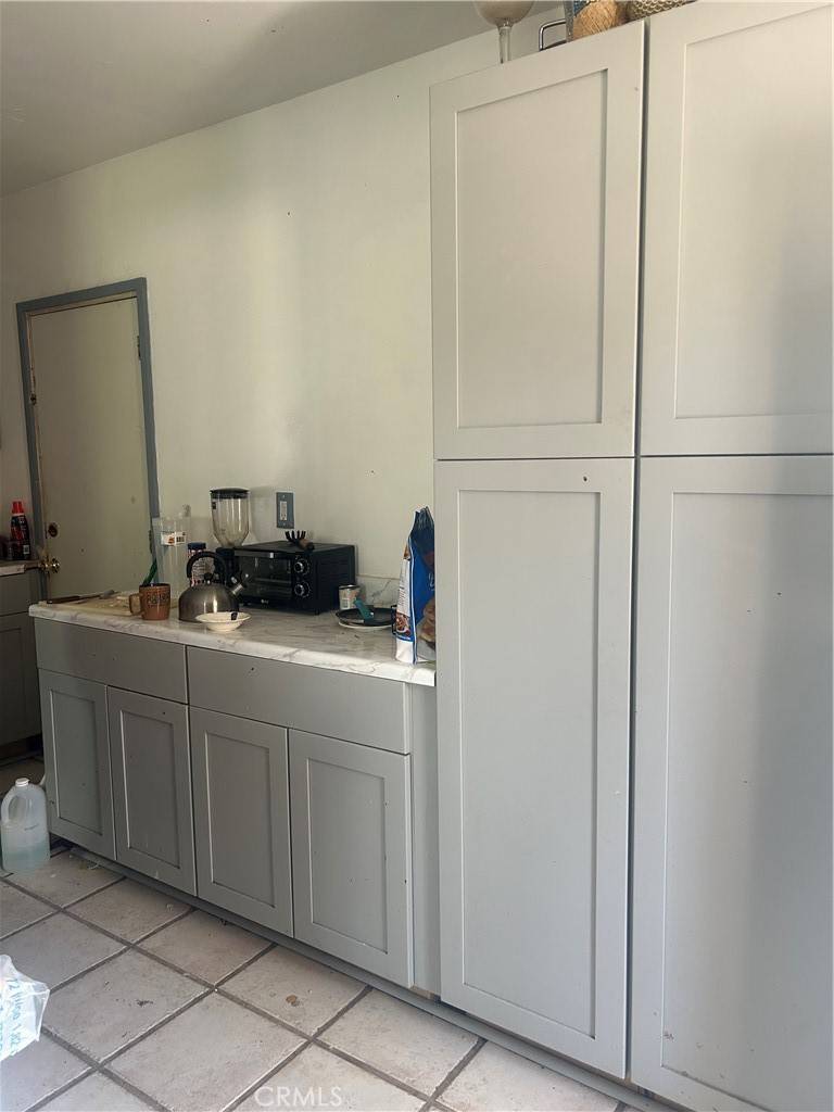 Bakersfield, CA 93307,8750 Greenfield Park DR
