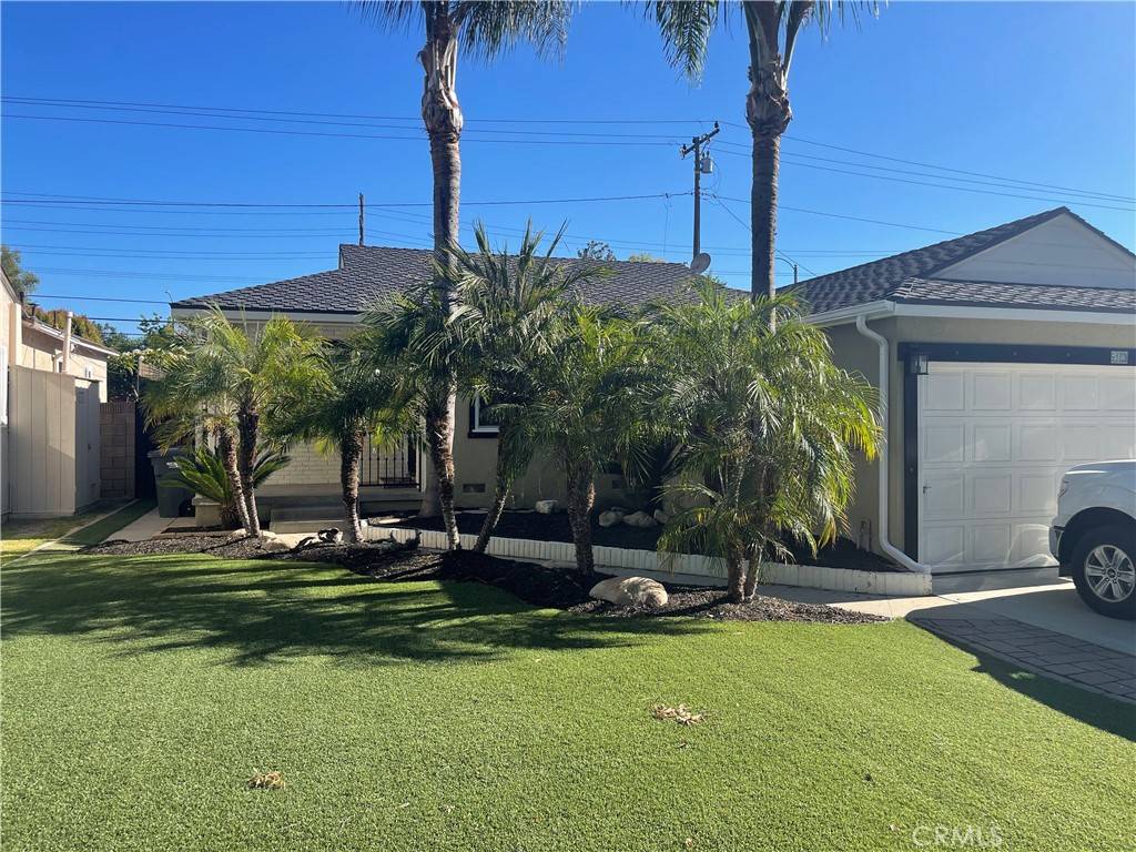 Lakewood, CA 90713,7056 Schroll ST