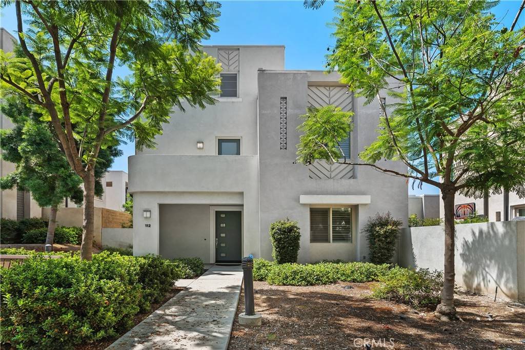 Irvine, CA 92618,112 Menkar