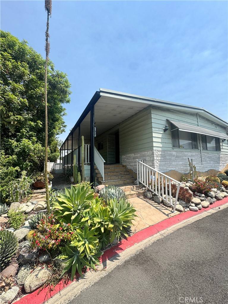 Fullerton, CA 92835,2851 Rolling Hills DR #197