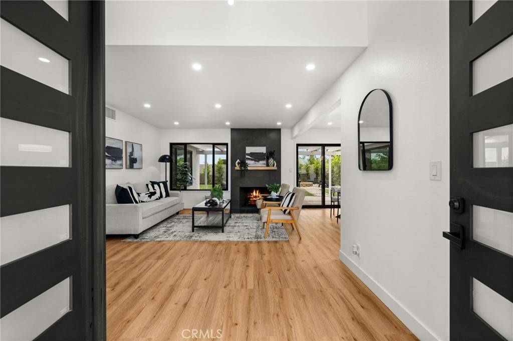 Lake Forest, CA 92630,23981 Crescent RD