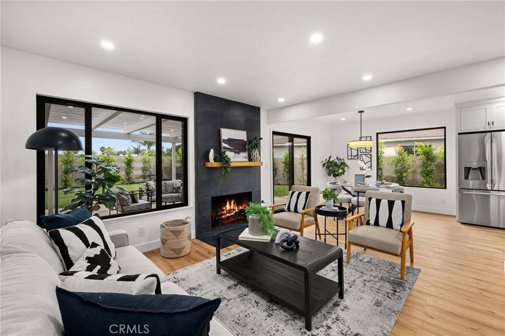 Lake Forest, CA 92630,23981 Crescent RD