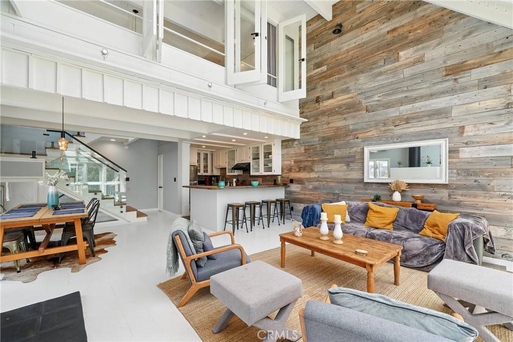 Marina Del Rey, CA 90292,33 Reef ST #8