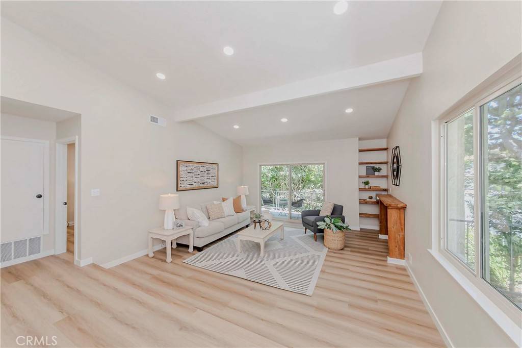 Rancho Palos Verdes, CA 90275,28331 Ridgefalls CT #129