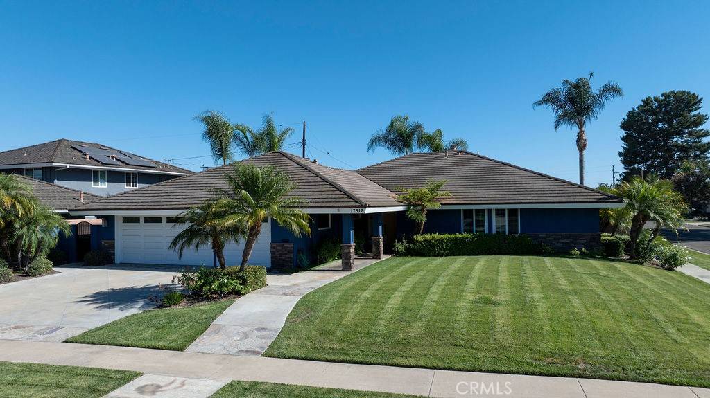 Tustin, CA 92780,17512 Orange Tree LN