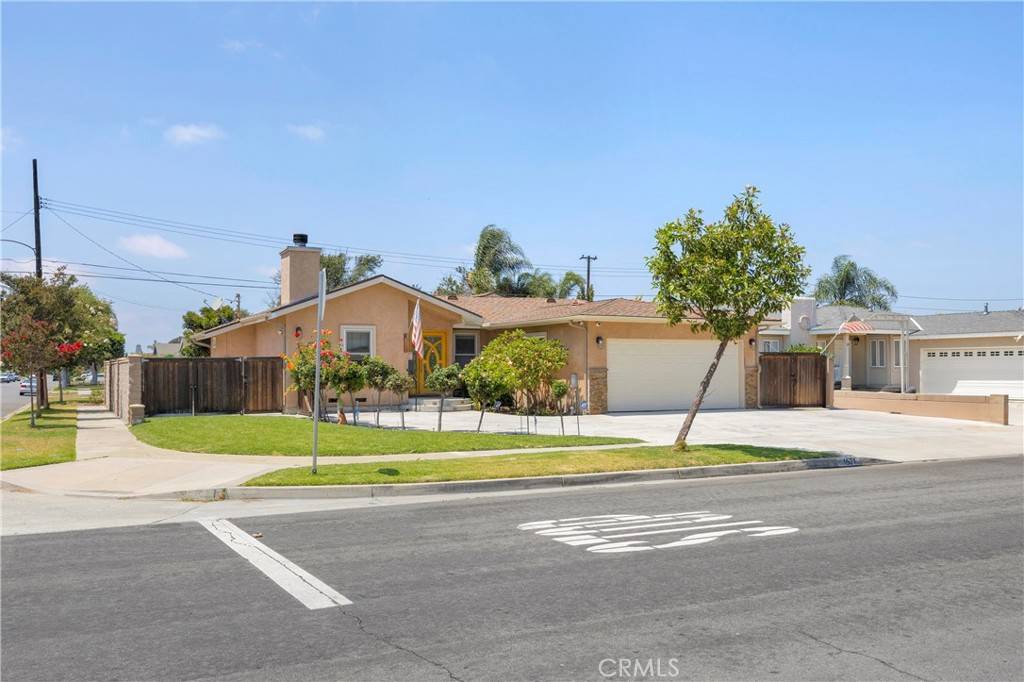 Anaheim, CA 92804,1521 S Dallas DR