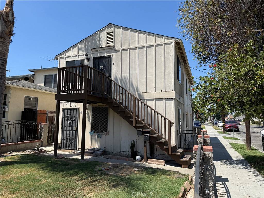 Long Beach, CA 90805,1170 E 55th ST #1
