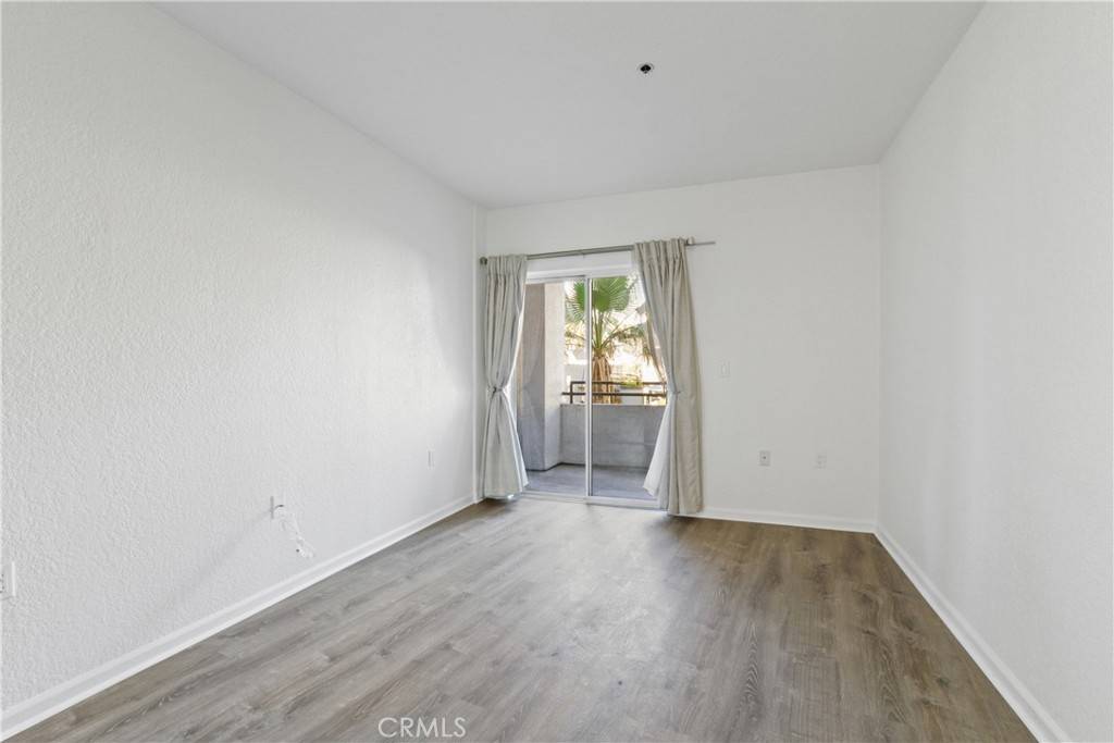 Long Beach, CA 90813,838 Pine AVE #116