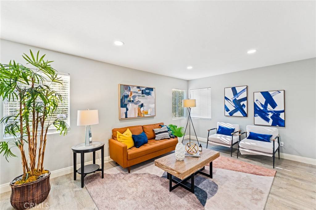 Dana Point, CA 92629,54 Corniche DR #B