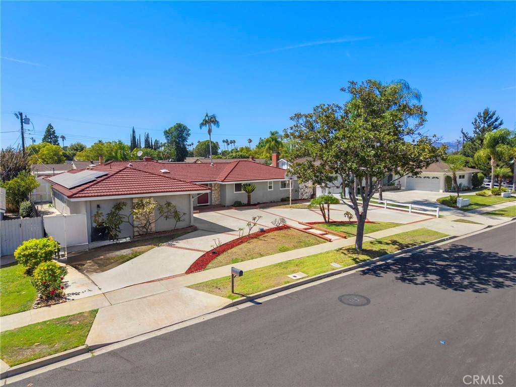 Fullerton, CA 92835,3401 Madonna DR