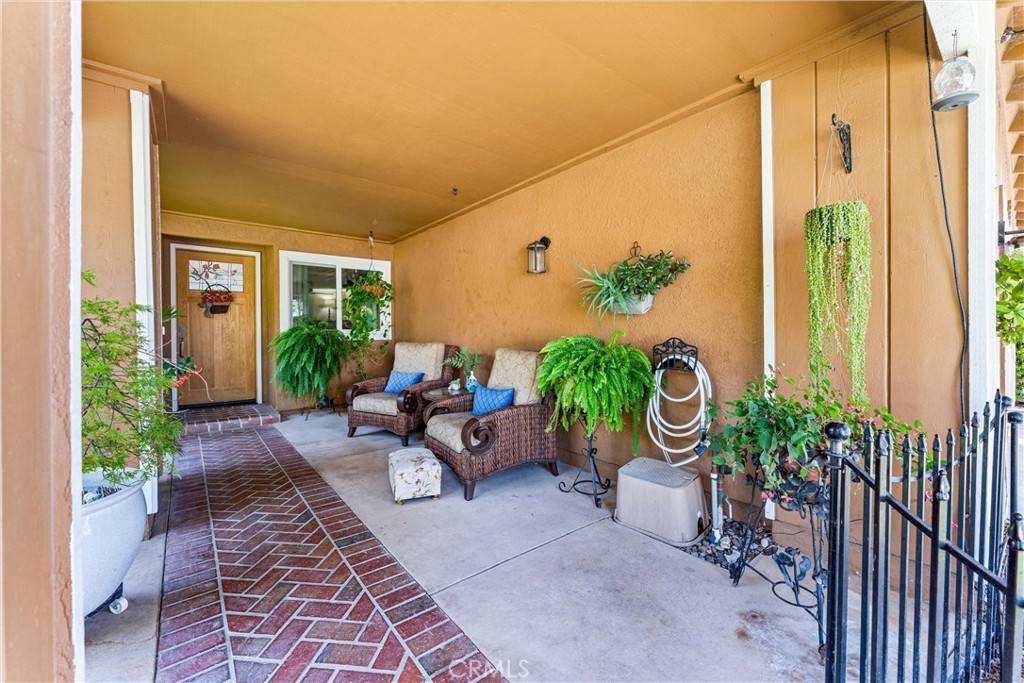 Tustin, CA 92780,1742 Brookshire AVE
