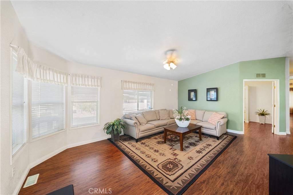 Fullerton, CA 92833,1201 W Valencia DR #236