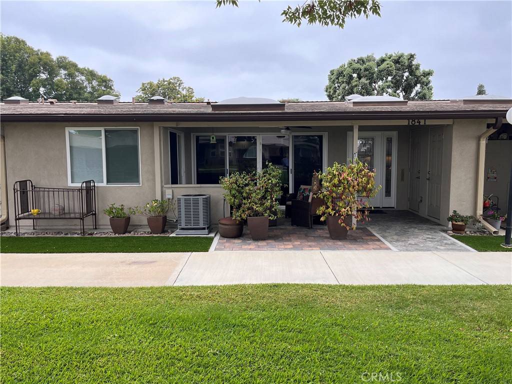 Seal Beach, CA 90740,13261 Southport Ln., M8-184I