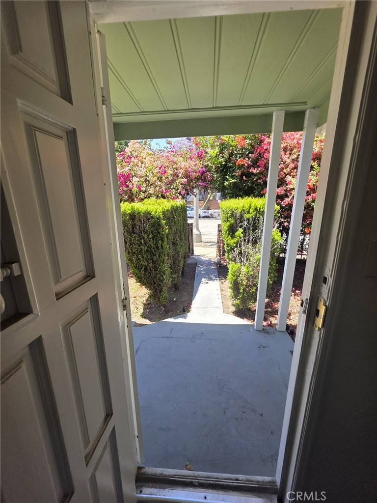 Los Angeles, CA 90026,660 Silver Lake BLVD