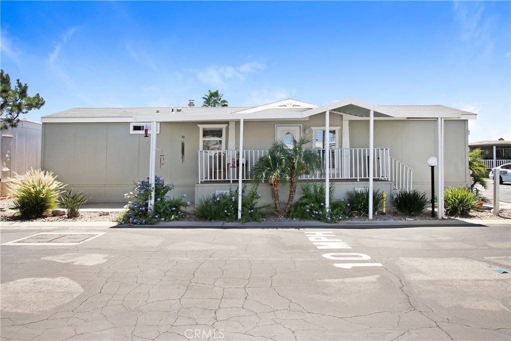 Hemet, CA 92543,260 N Lyon AVE #52