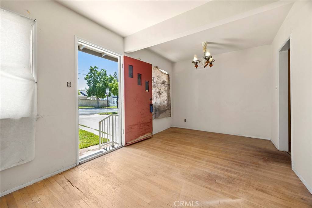 San Dimas, CA 91773,309 N Eucla AVE