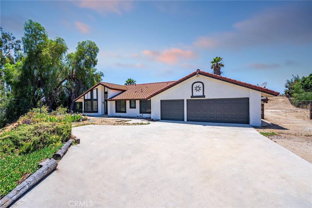 Woodcrest, CA 92504,18085 Golden Leaf LN