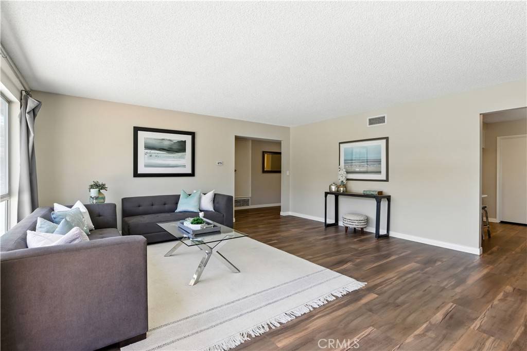 Lake Forest, CA 92630,24141 Birdrock DR