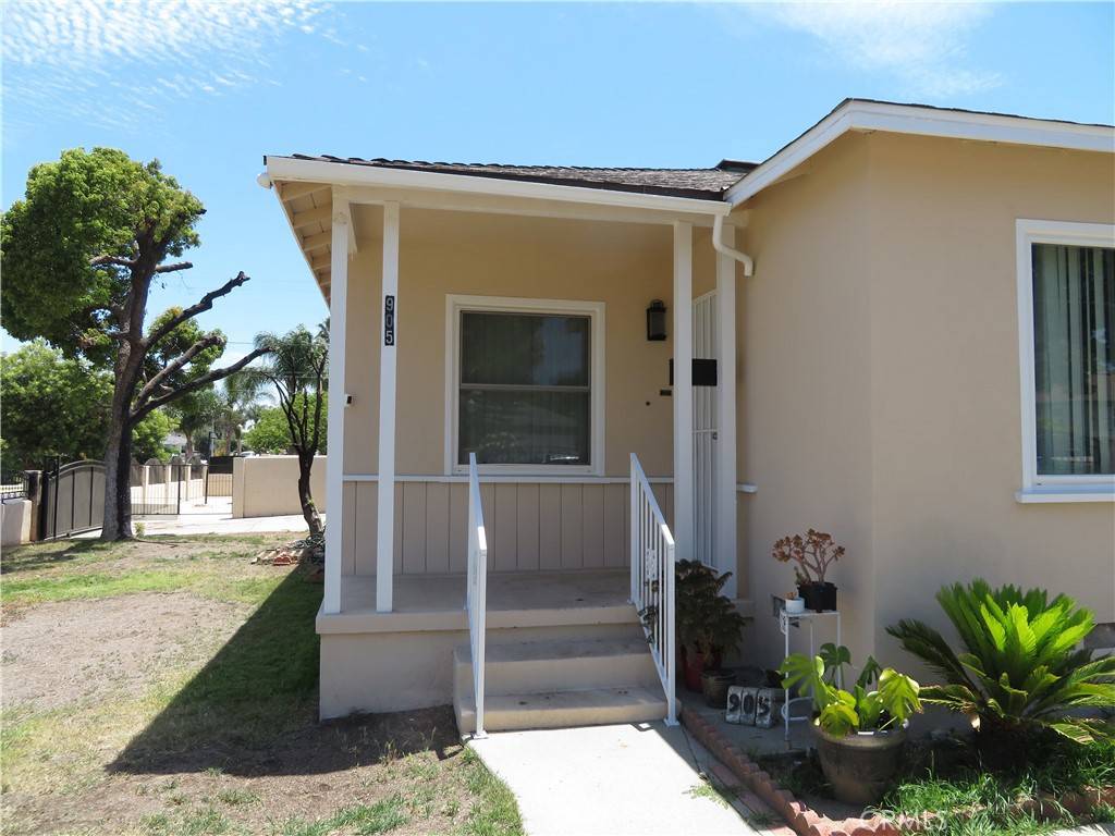 Corona, CA 92882,905 Wakefield AVE