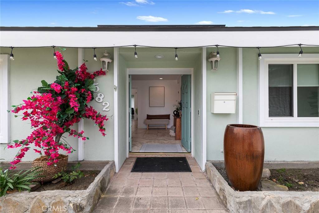 Huntington Beach, CA 92647,6582 Corrine CIR