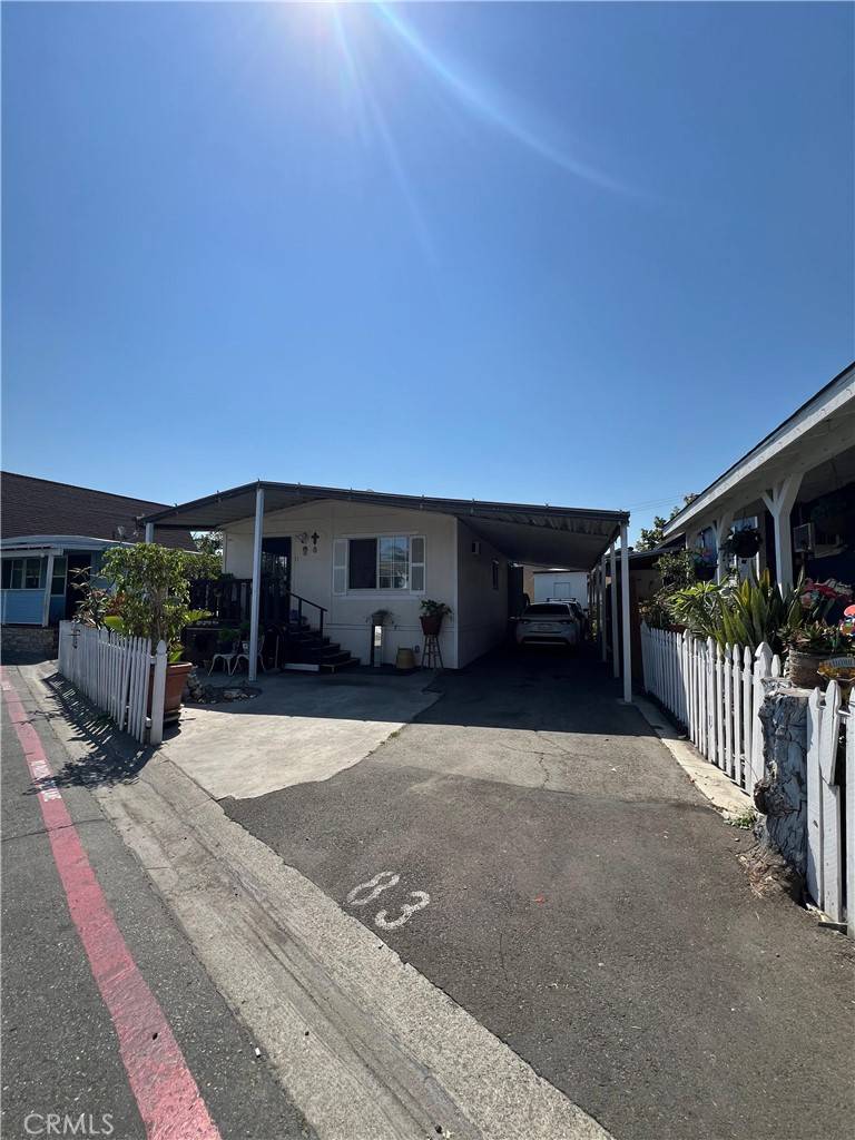 Santa Ana, CA 92704,518 Sullivan #83