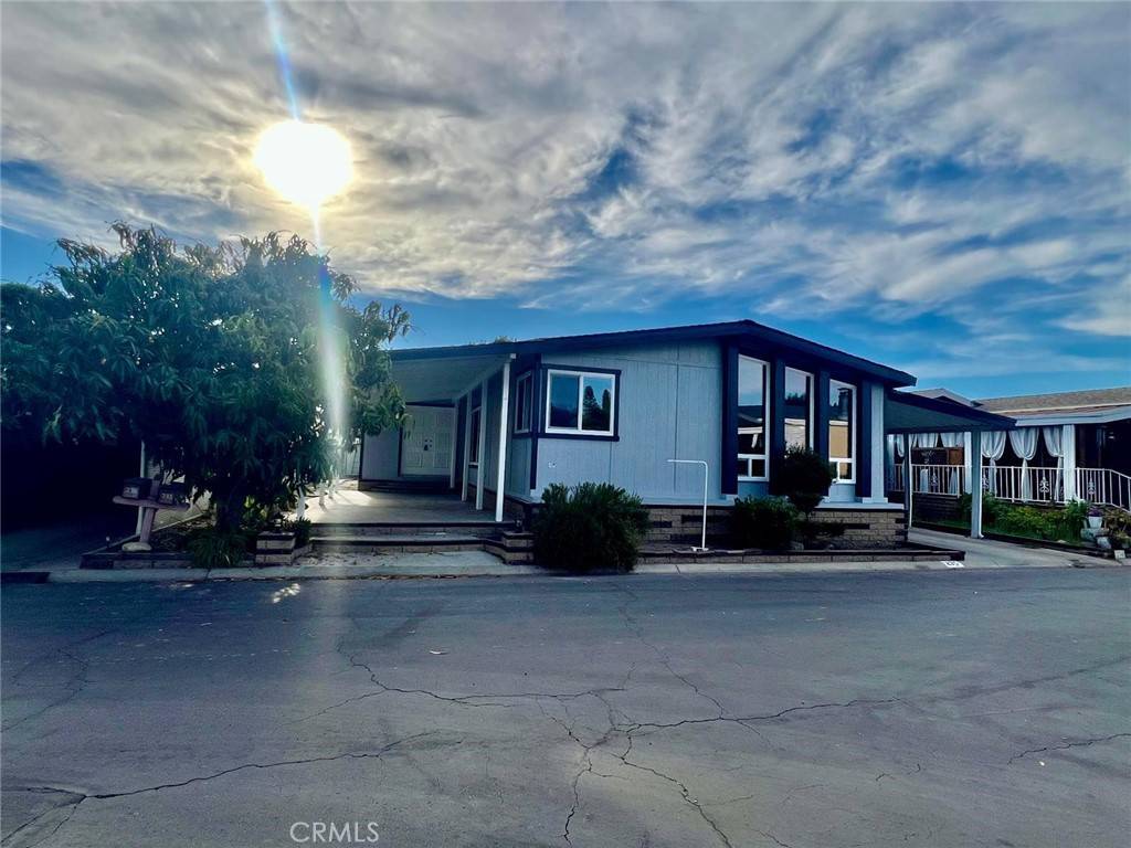 Anaheim, CA 92801,1919 W Coronet AVE #235