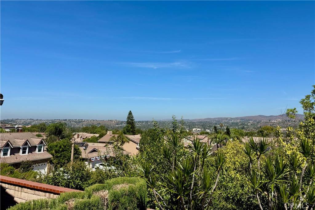 Anaheim, CA 92808,8455 E Foothill ST