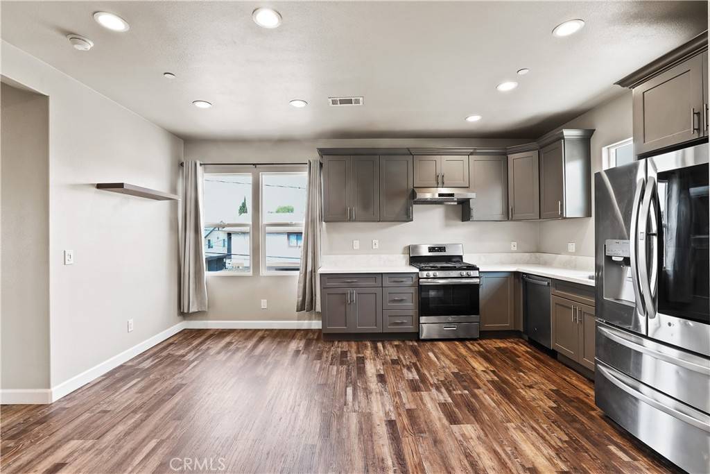 Midway City, CA 92655,14881 Newland Street