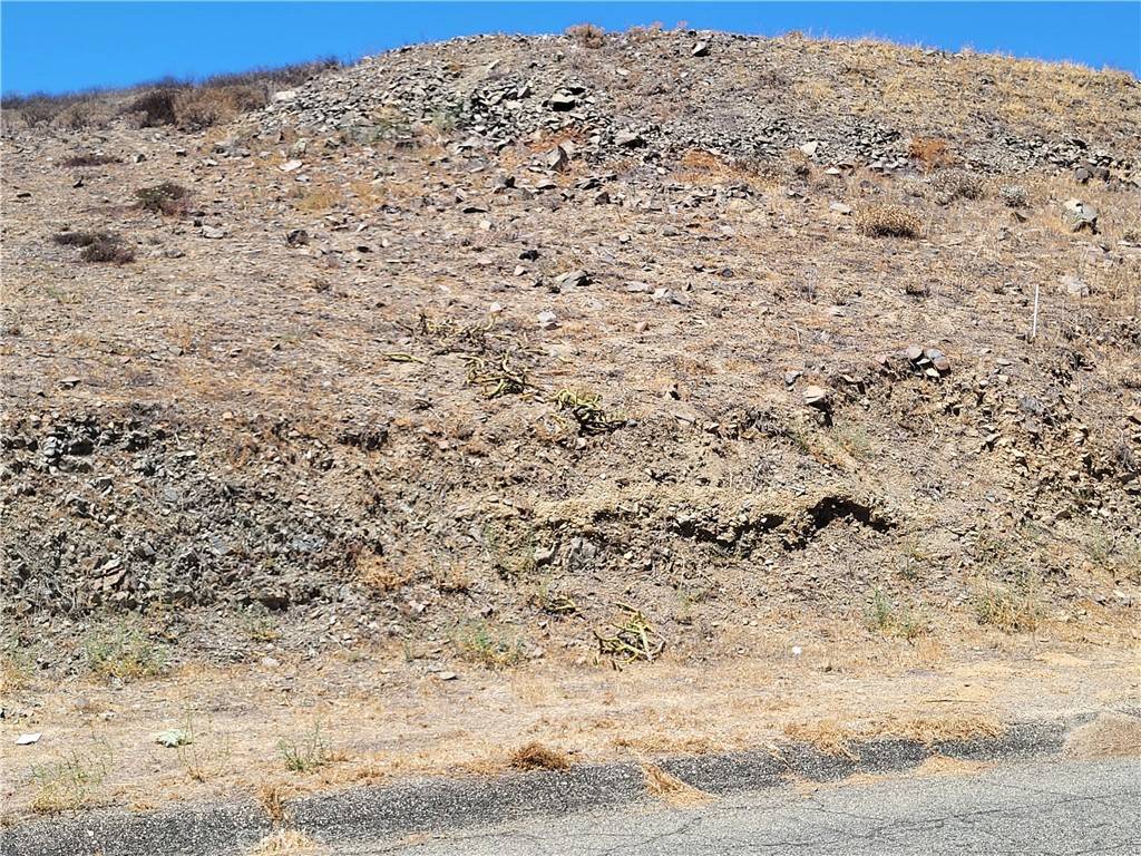 Menifee, CA 92587,0 CrossHill DR