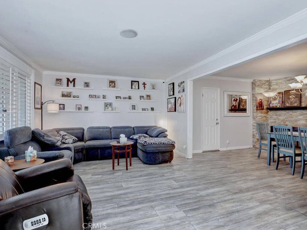 Anaheim, CA 92804,1304 S Courson DR